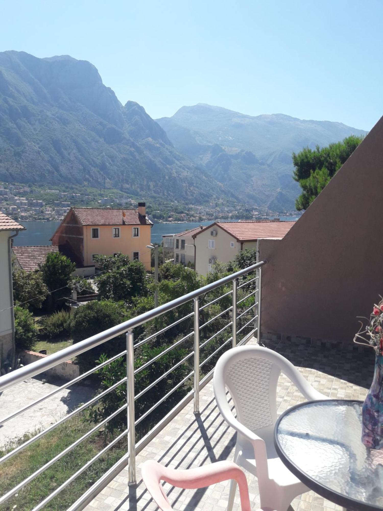 Mir Apartment Kotor Luaran gambar